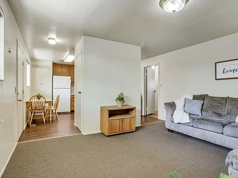Bountiful Court Apartments
