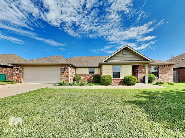 431 Capri St, Centerton, AR 72719
