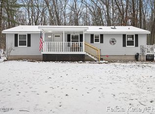 3399 Shorecrest Dr, Pierson, MI 49339