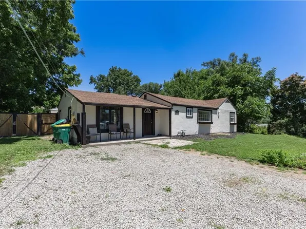 2900 Woodend Ave, Kansas City, KS 66106