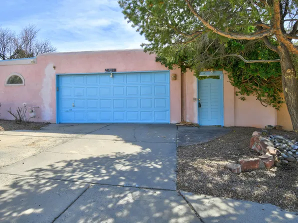 10438 Cueva Del Oso NE, Albuquerque, NM 87111