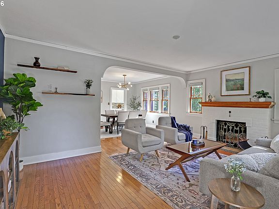 5th image of 6235 NE Davis St