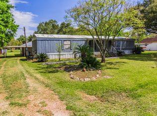 303 Prairie Ln, Rosenberg, TX 77471