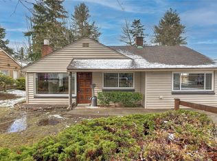 17041 2nd Ave NE, Seattle, WA