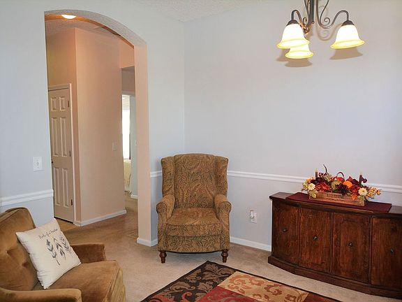 4th image of 1616 E Kayla Ct