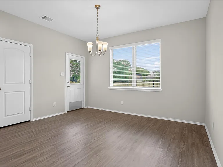 16817 Pink Wintergreen Dr — Photo 15