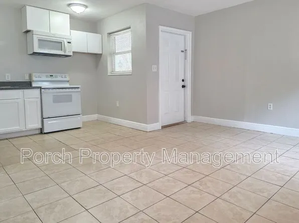 1 Ellis Dr #B, Pensacola, FL 32507