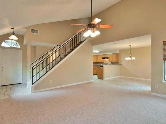 4th image of 12900 Margit Dr