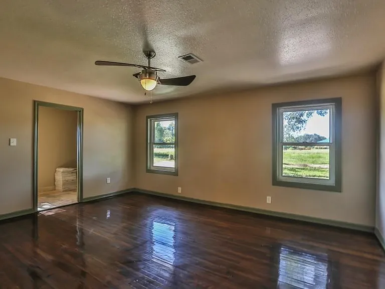 14114 Highway 36 — Photo 12