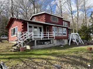 198 Black Point Rd, Saint Albans, ME 04971