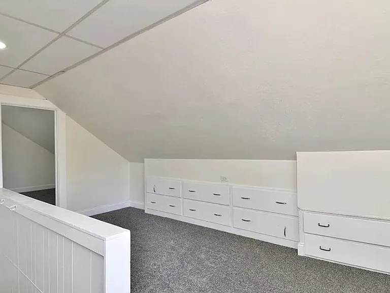 Lot of storage space on third floor