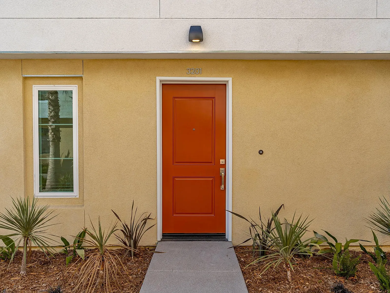 2 bed, 1430 sqft, $5,600 — Photo 4