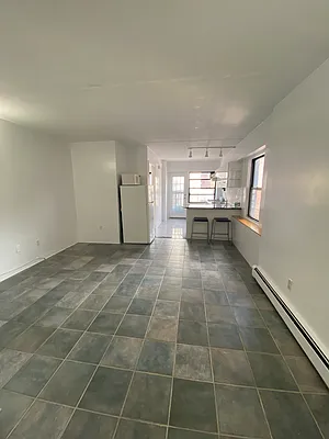 Rented by Compass | media 11