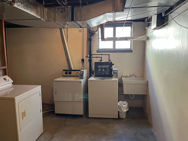 800 Sunset Ave #3 — Photo 7