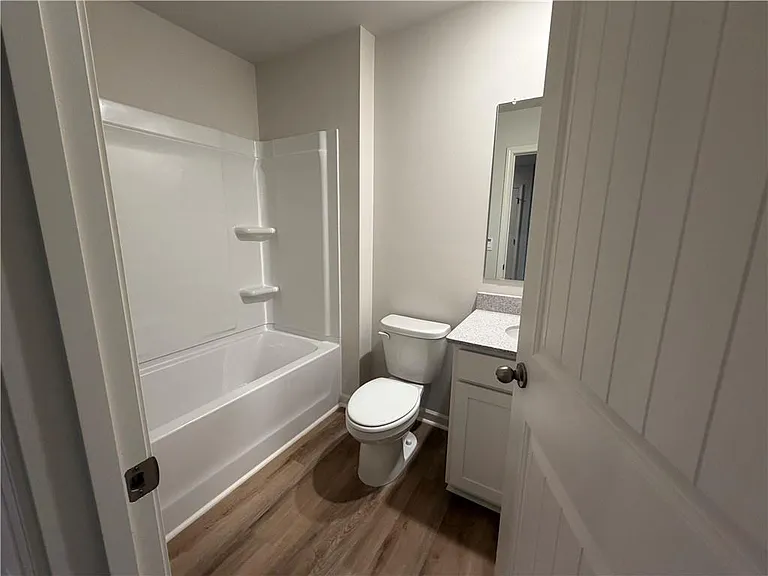 36 Berryville Dr — Photo 11