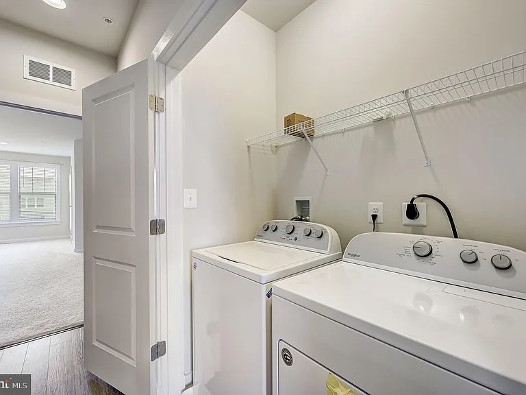 3608 Timber Green Dr — Photo 37