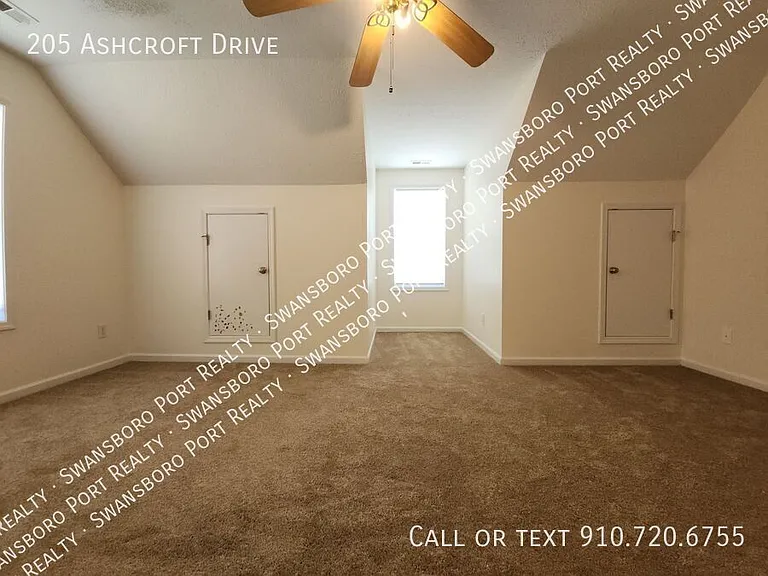 205 Ashcroft Dr — Photo 28