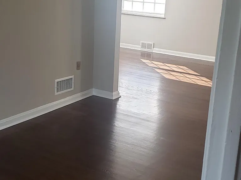 1641 Pasadena Ave #1 — Photo 15