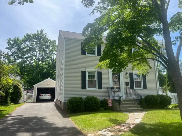 65 Buell St, North Haven, CT 06473