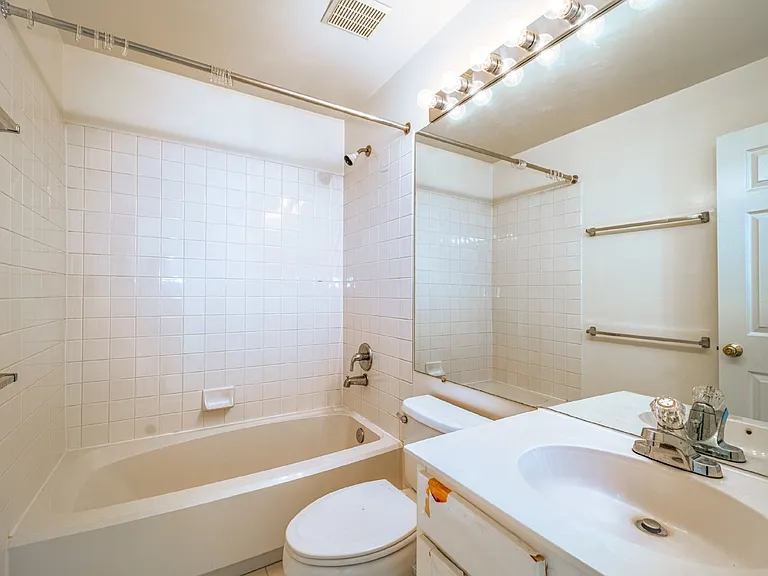 5924 Terrapin Pl #302 — Photo 31