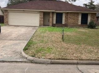 2708 Dove Tree Dr, Alvin, TX 77511