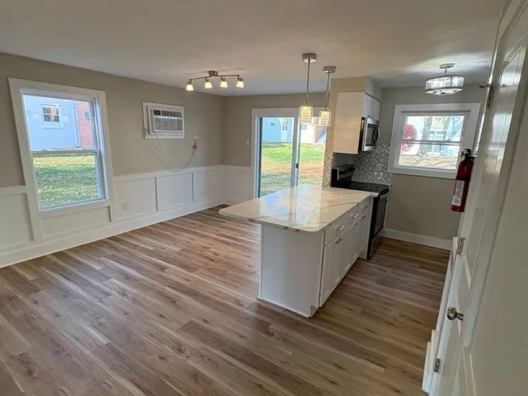 Atbridge Townnhomes — Photo 11