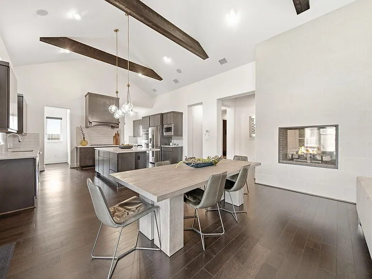 5735 Genoa Springs Ln — Photo 16
