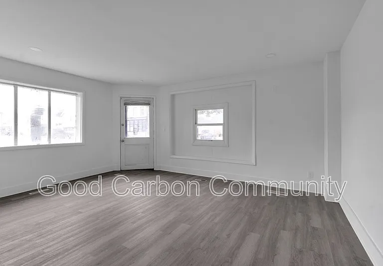 235 Oliver St #1 — Photo 4