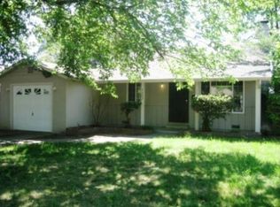 3227 Wright St, Sacramento, CA 95821