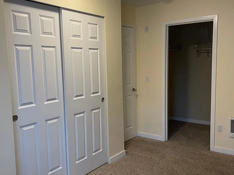 1900 Weaver Rd #H205 — Photo 18