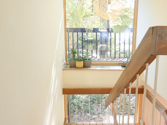 5th image of 14531 Barkwood Dr