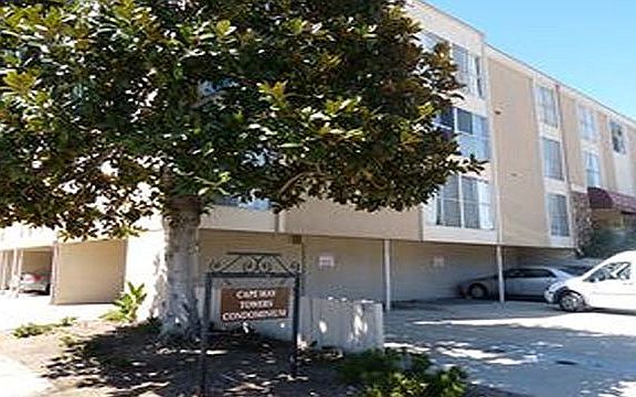 2nd image of 5015 Cape May Ave Unit 302