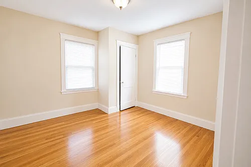 136 Spring St #3L Photo 1