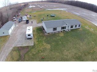 8191 Smiths Creek Rd, Wales, MI 48027