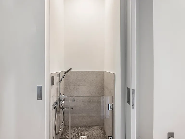 67 Woodland Dr — Photo 16