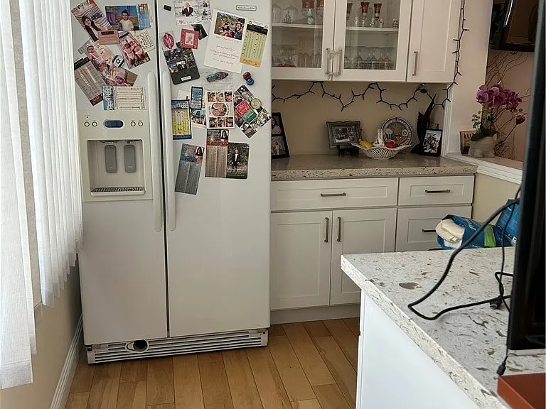 5315 Yarmouth Ave #216 — Photo 8