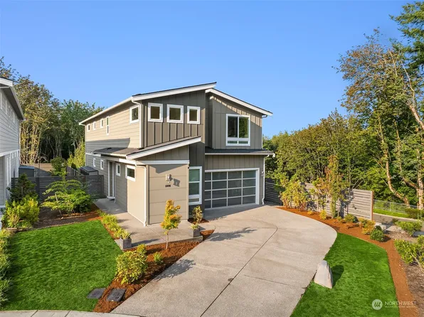 13896 NE 97th Street, Kirkland, WA 98033