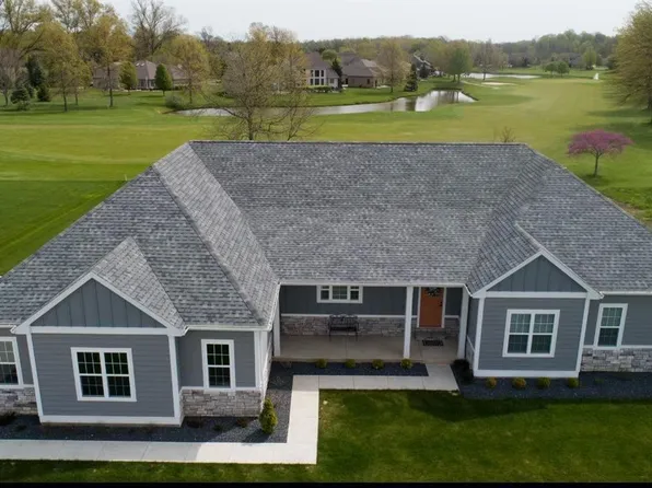 36 Briarcrest Vlg, Norwalk, OH 44857