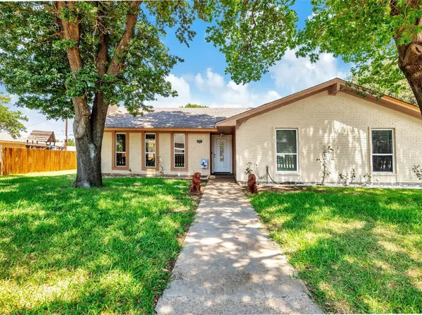 2301 Kentfield Dr, Plano, TX 75074
