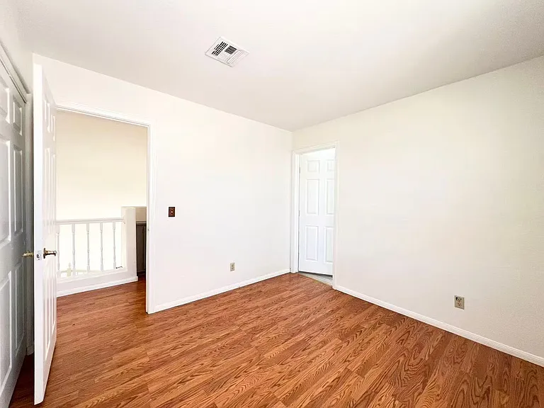 7525 Meadowoak Ln — Photo 24