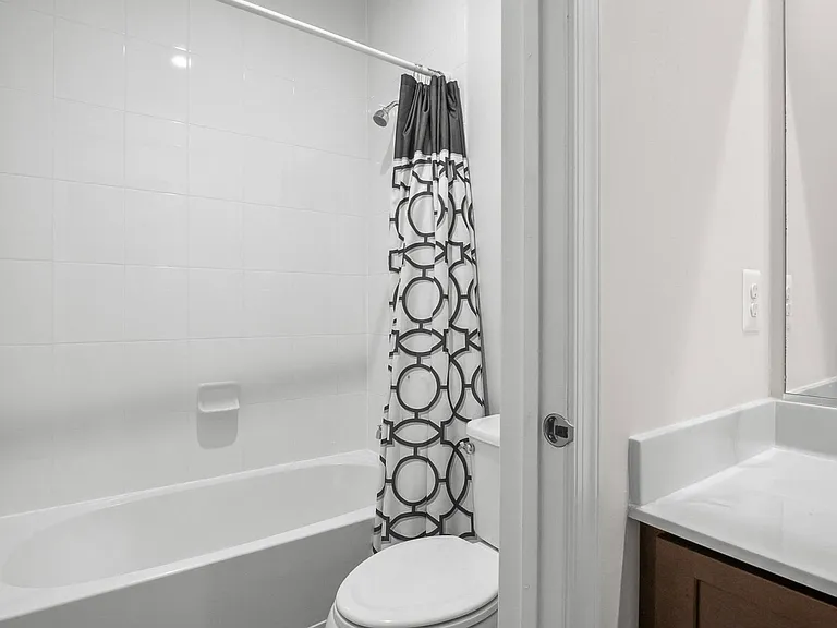 1639 Stream Valley Overlook — Photo 31