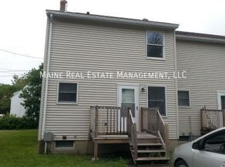 53 Valley View Ln APT D, Bangor, ME 04401