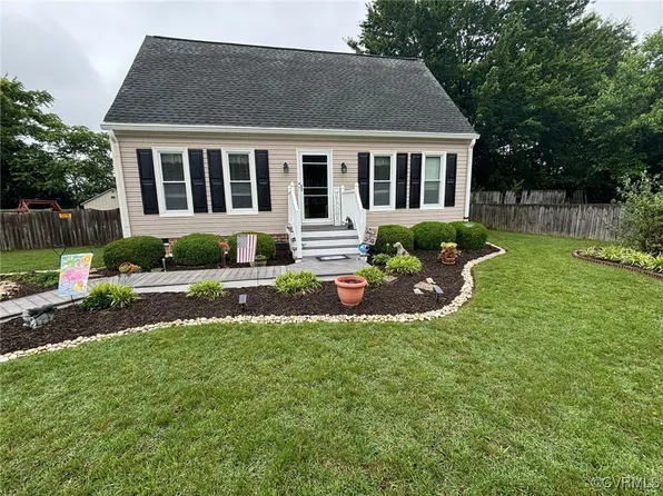 8410 Shire Ct, Mechanicsville, VA 23111
