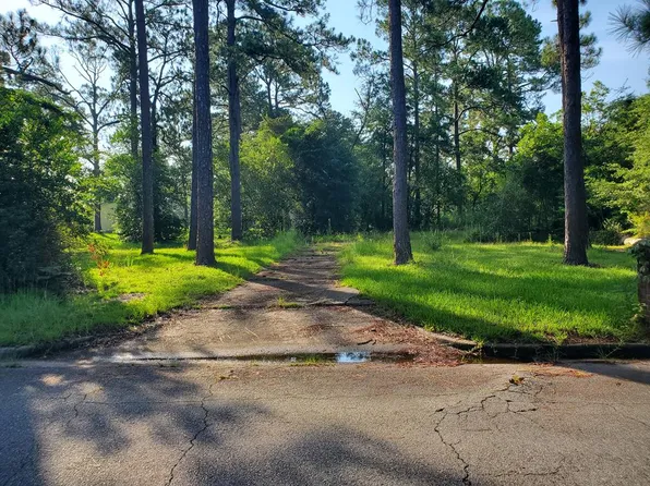 310 N Ingleside Dr, Albany, GA 31707