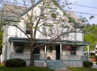 492 S Union St APT 5, Burlington, VT 05401