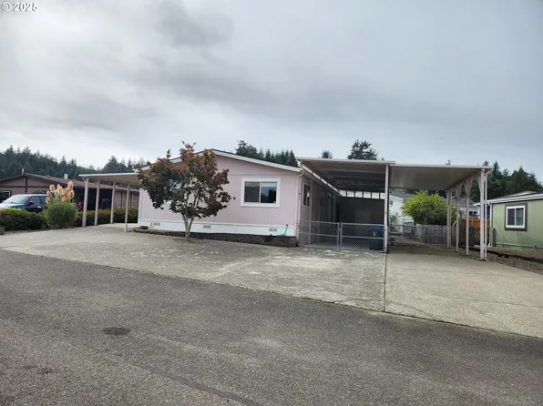 100 River Bend Rd Space 107, Reedsport, OR 97467