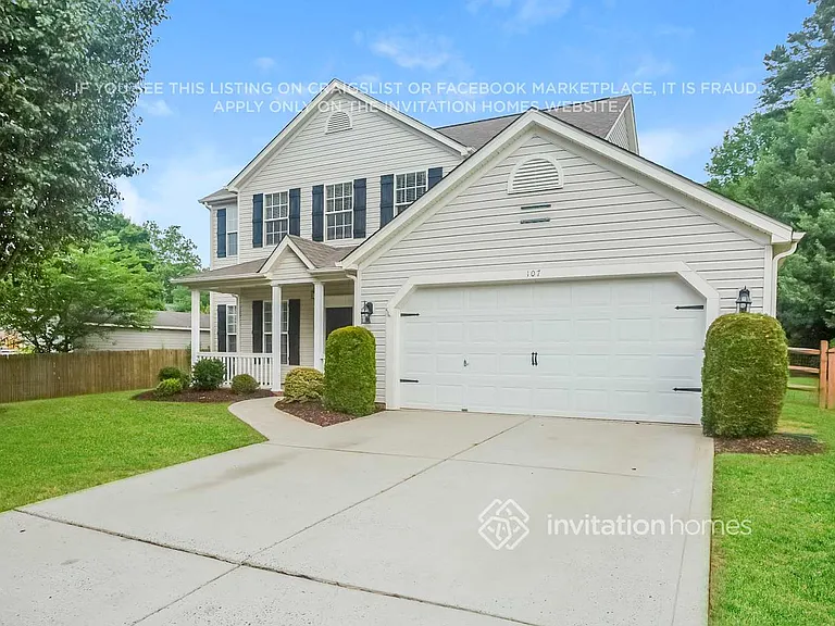 107 Misty Arbor Ln — Photo 3