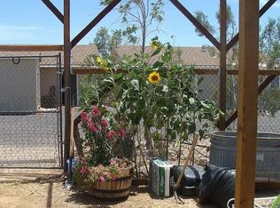 517 S Eloy Rd, Golden Valley, AZ 86413