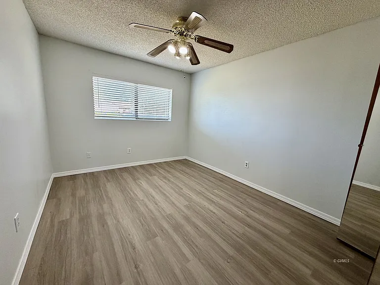 3028 S Fairway Ave — Photo 23