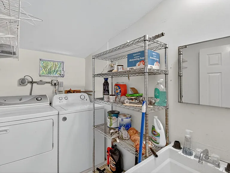 1606 NE 15th Ave #1606 — Photo 32